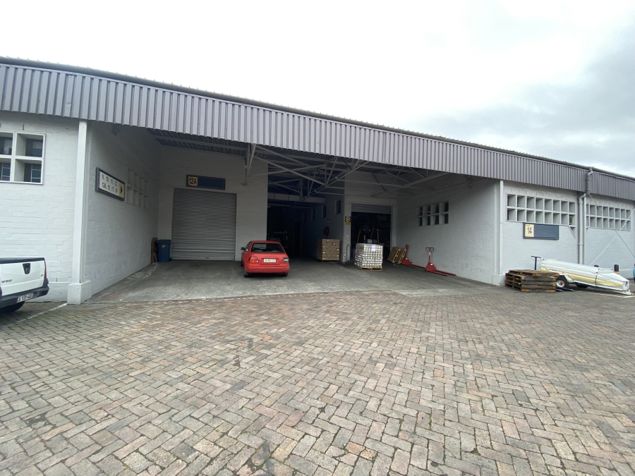 To Let commercial Property for Rent in Maitland Western Cape